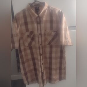 Enyce Casual Brown and Tan Plaid Shirt Size 3XL.